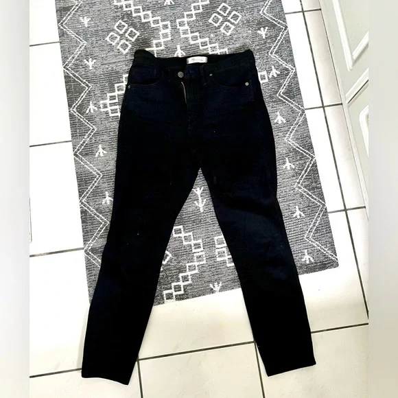 Madewell 10” High Rise Skinny Jeans in Lunar Wash - Picture 2 of 6